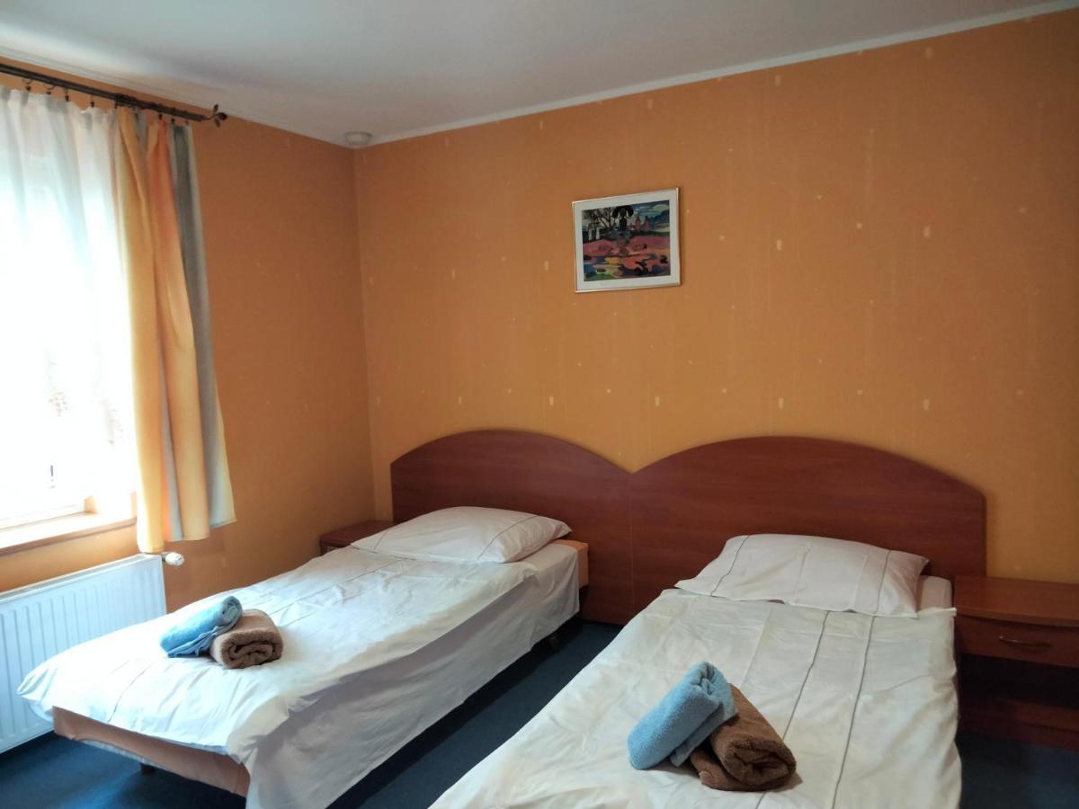 Zajazd Restauracja Machliny Kültér fotó