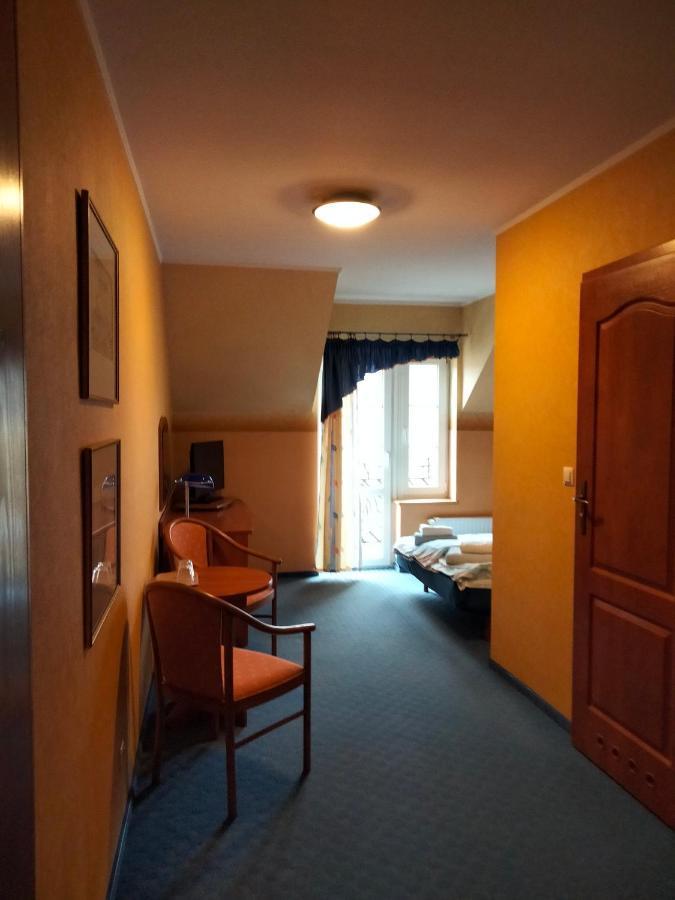 Zajazd Restauracja Machliny Kültér fotó