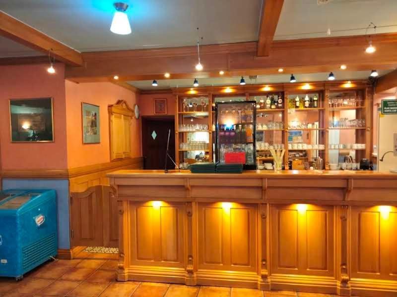 Zajazd Restauracja Machliny Kültér fotó