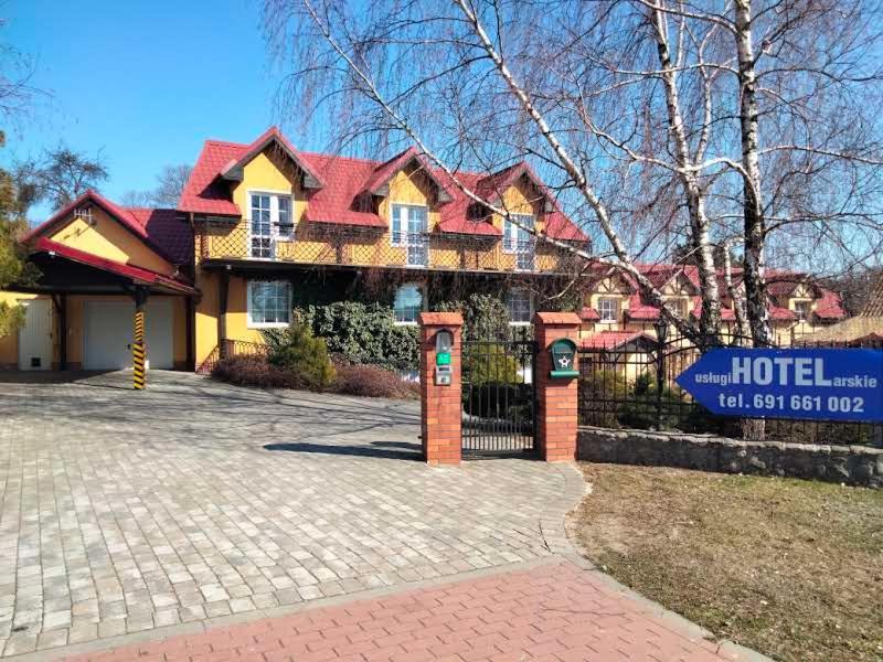 Zajazd Restauracja Machliny Kültér fotó