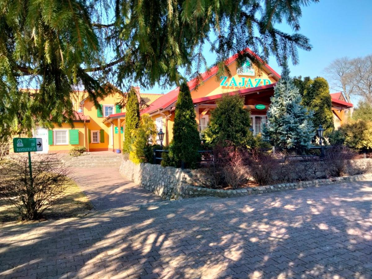 Zajazd Restauracja Machliny Kültér fotó