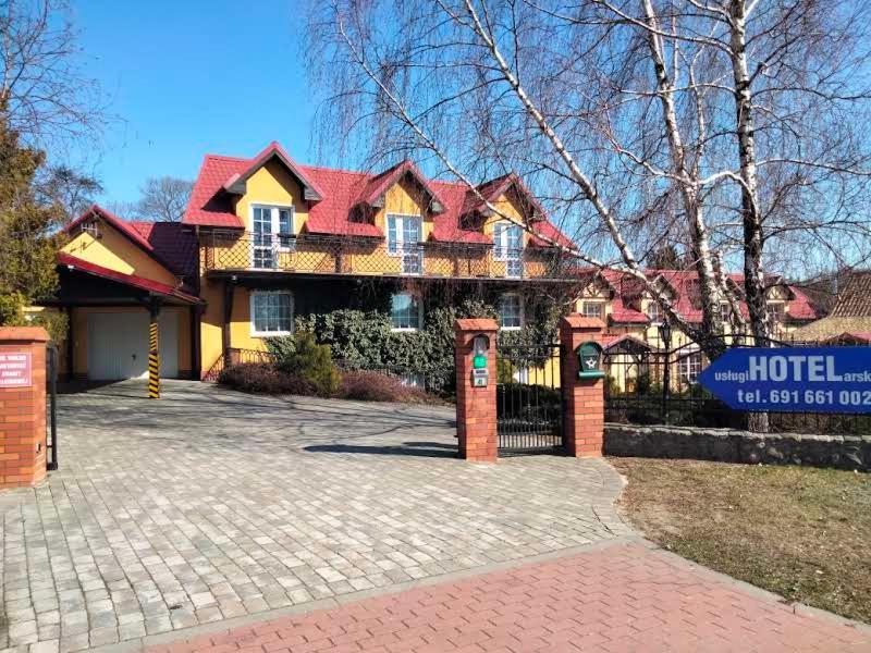 Zajazd Restauracja Machliny Kültér fotó