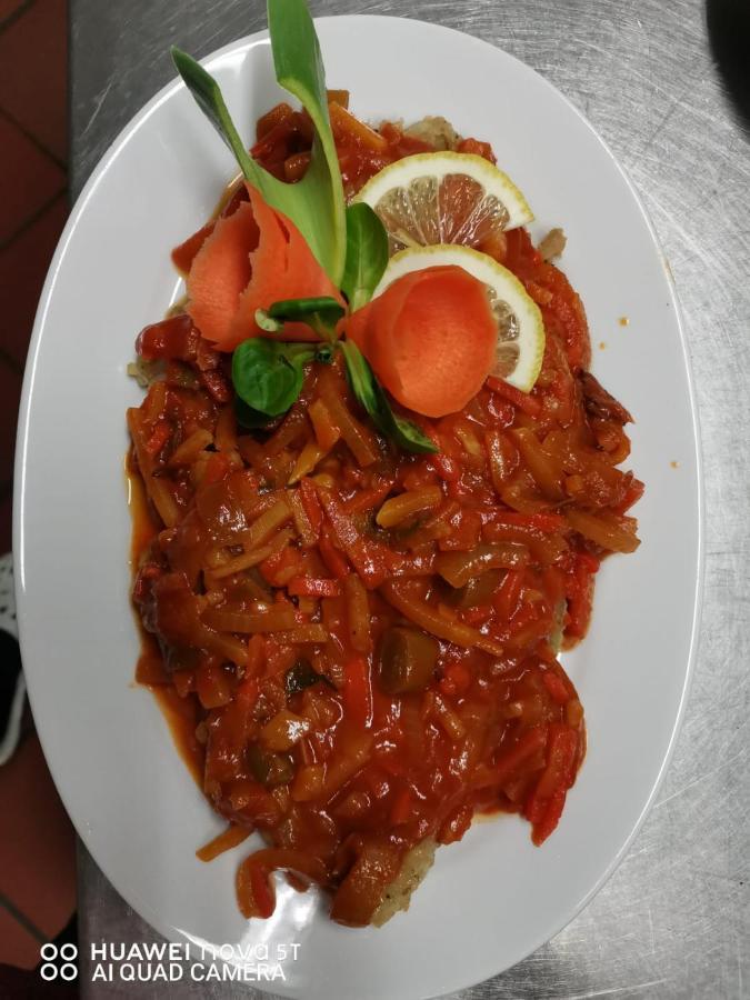 Zajazd Restauracja Machliny Kültér fotó